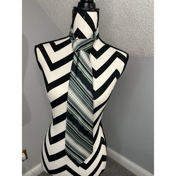 VTG Emilio Ferrara Tie Made in Italy Mid Century Modern Polyester Green Stripes - Picture 5 of 7